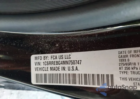 2021 Ram 1500 Big Horn 4X2 6'4 Box из США, поврежденный, VIN 1C6RREBG4MN750747